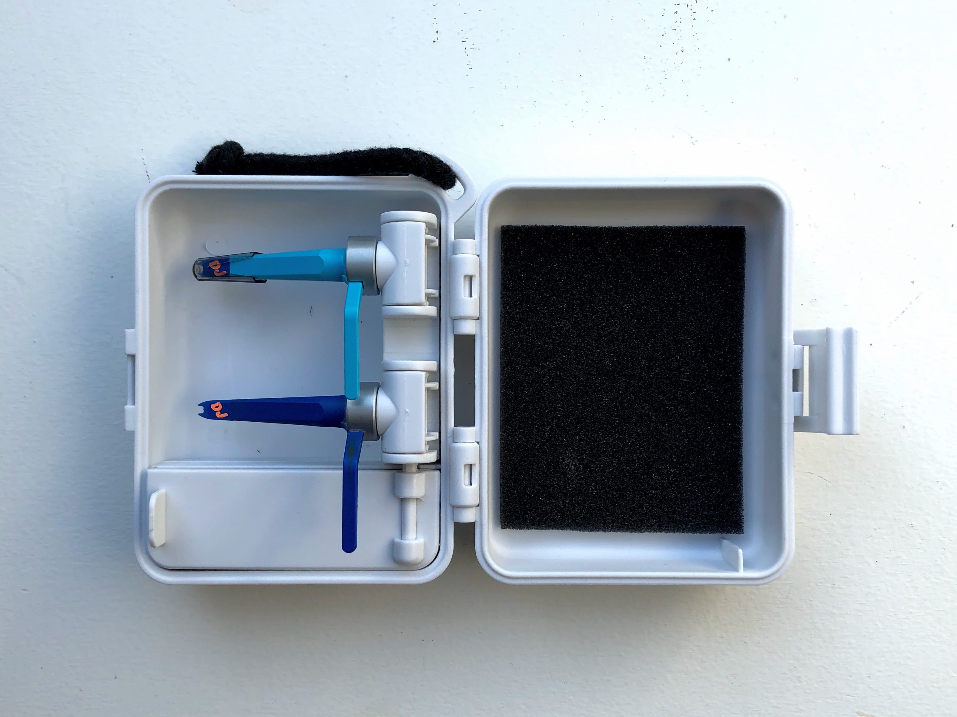 Stokyo Black Box Cartridge Case mit Ortofon Systemen